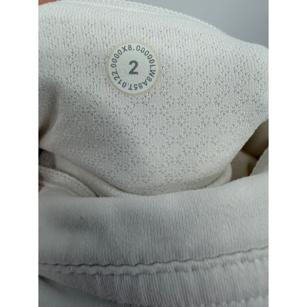 Lululemon White Pace Rival Skirt 13” Tennis Golf Athletic Size 2 Running Yoga - Picture 11 of 14